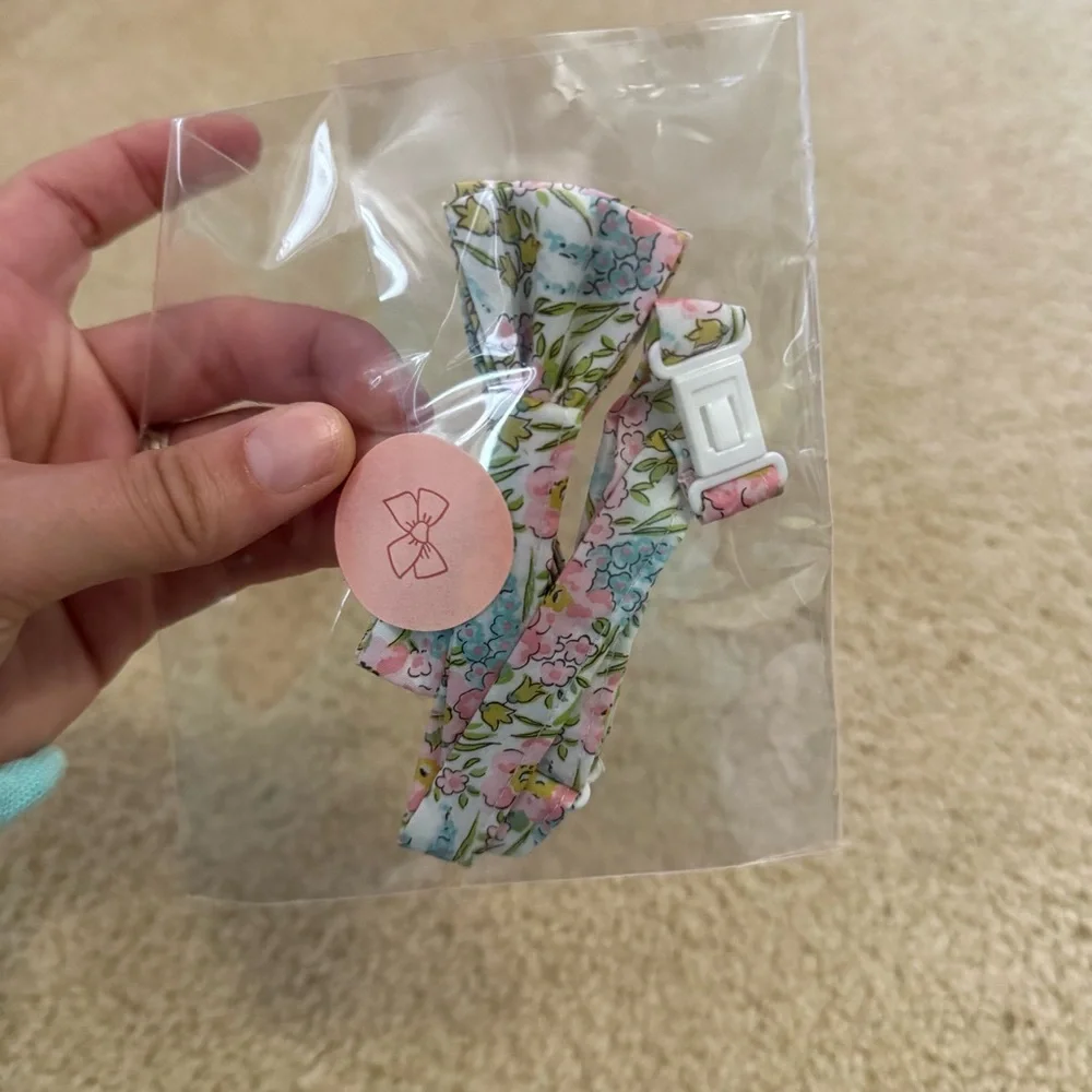 NWT Little Poppy Co Floral Bow Tie